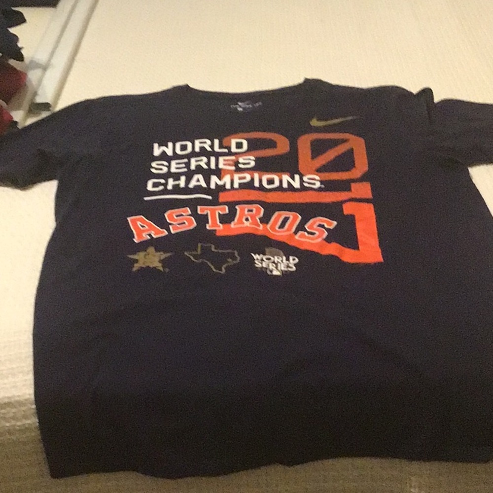 Astro Series champion T-shirt 2017